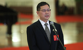 劉宗富代表接受采訪(fǎng)