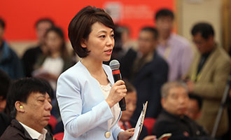 中央電視臺、中國國際電視臺記者提問