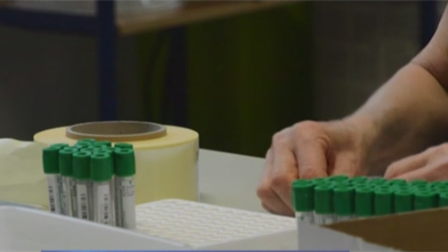 東京奧運(yùn)會(huì)&middot;田徑男子4x100米接力 英國(guó)隊(duì)摘銀：涉嫌使用興奮劑 英國(guó)接力隊(duì)一人遭停賽