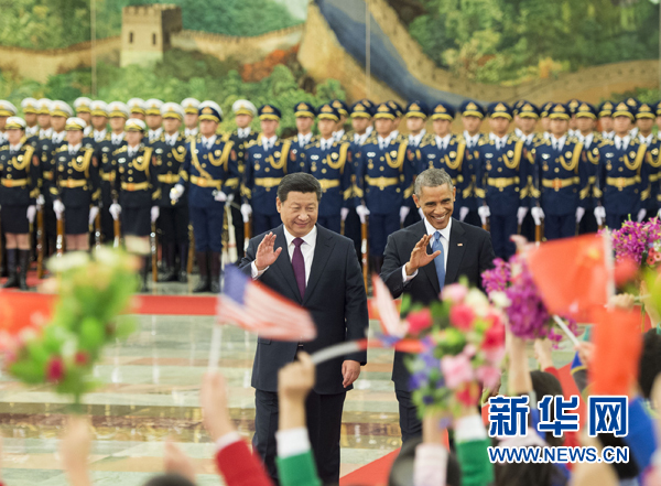 11月12日，國家主席習(xí)近平在北京人民大會(huì)堂舉行歡迎儀式，歡迎美國總統(tǒng)奧巴馬對(duì)中國進(jìn)行國事訪問。 新華社記者 黃敬文 攝