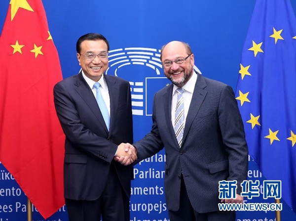 當(dāng)?shù)貢r(shí)間6月29日上午，國務(wù)院總理李克強(qiáng)在布魯塞爾會見歐洲議會議長舒爾茨。 新華社記者 龐興雷 攝