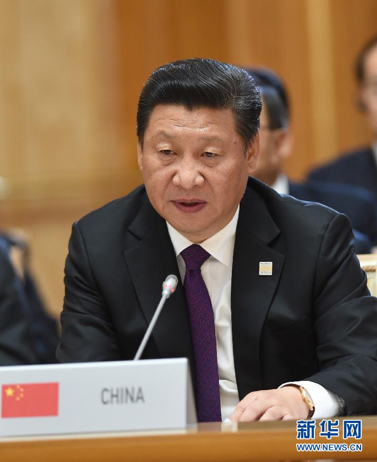 7月9日，金磚國(guó)家領(lǐng)導(dǎo)人第七次會(huì)晤在俄羅斯烏法舉行。中國(guó)國(guó)家主席習(xí)近平、俄羅斯總統(tǒng)普京、巴西總統(tǒng)羅塞夫、印度總理莫迪、南非總統(tǒng)祖馬出席。這是習(xí)近平發(fā)表題為《共建伙伴關(guān)系　共創(chuàng)美好未來》的主旨講話。新華社記者 饒愛民 攝 