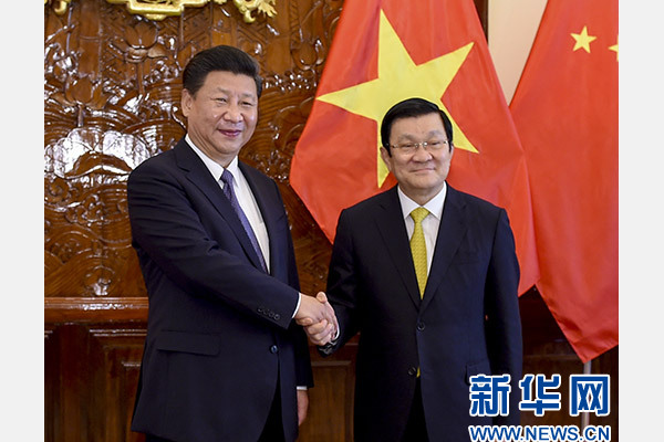 11月6日，中共中央總書記、國家主席習(xí)近平在河內(nèi)同越南國家主席張晉創(chuàng)舉行會談。 新華社記者李學(xué)仁攝