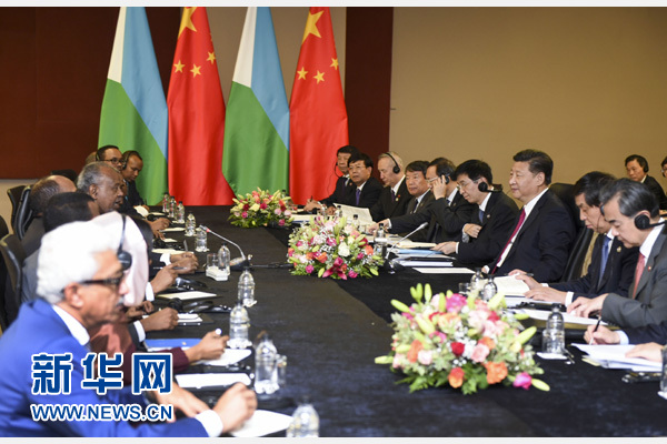 12月3日，國家主席習(xí)近平在約翰內(nèi)斯堡會見吉布提總統(tǒng)蓋萊。新華社記者 謝環(huán)馳 攝 

