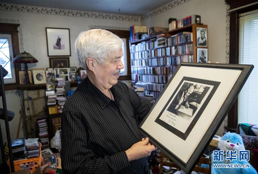 （國際&middot;圖文互動）（3）通訊：一位美國音樂家的46年中國&ldquo;琴緣&rdquo;