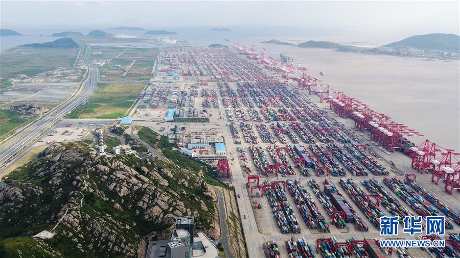 （新華全媒頭條&middot;第二屆進(jìn)博會(huì)&middot;圖文互動(dòng)）（8）進(jìn)博之光輝耀世界 &mdash;&mdash;寫在第二屆中國國際進(jìn)口博覽會(huì)開幕之際