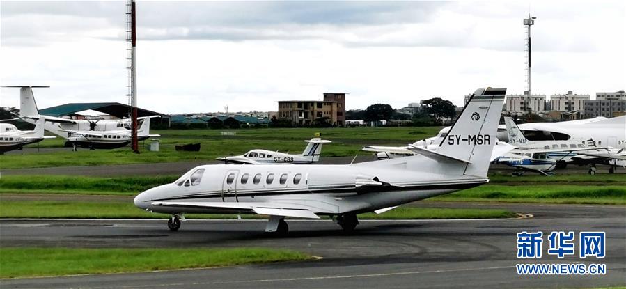 （國(guó)際&middot;圖文互動(dòng)）（4）一場(chǎng)飛越非洲三國(guó)援助同胞的&ldquo;生死賽跑&rdquo;