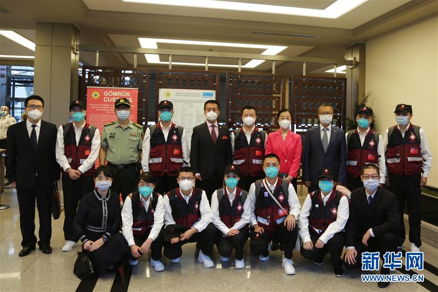 （國際&middot;圖文互動）守望相助　共戰(zhàn)疫情&mdash;&mdash;中國醫(yī)療專家組在阿塞拜疆的抗疫之旅