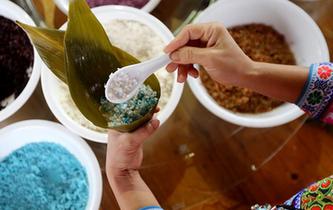 &ldquo;彩粽&rdquo;迎端午