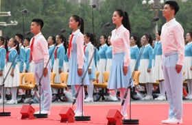 聽共青團(tuán)員和少先隊(duì)員的心聲：請(qǐng)黨放心，強(qiáng)國有我！