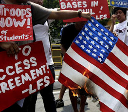 菲邀美駐軍:請(qǐng)狐貍給雞看門？