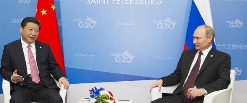 2013年9月，習(xí)近平會見俄羅斯總統(tǒng)普京